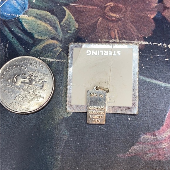 Fisher Silver ‘Silver Bar’ Charm NWT - Picture 4 of 5
